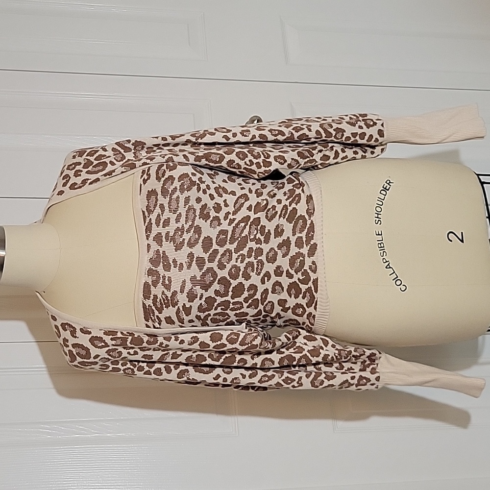 Express knit crop top and shrug